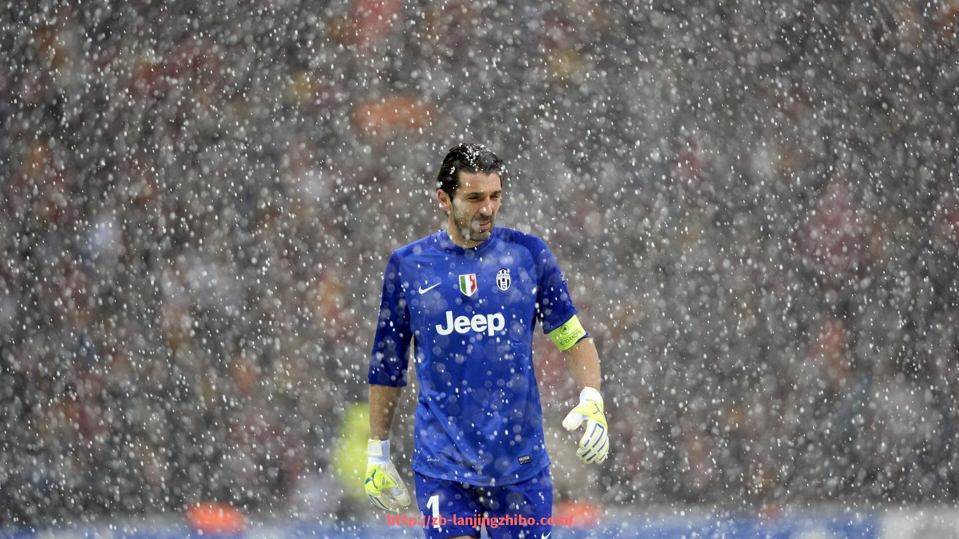 蓝鲸体育直播-CBA足球老板在俱乐部运营中发挥什么作用？（cba球队老板靠什么赚钱）