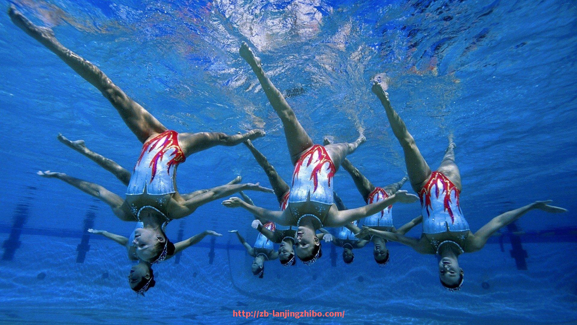 蓝鲸体育直播-漫画“是中超联赛吗”的内容介绍及影响